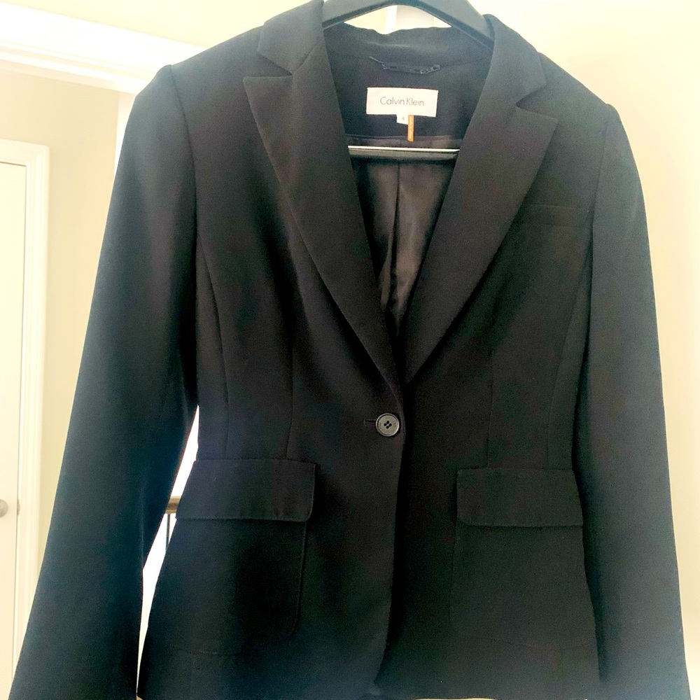 Calvin Klein blazer. Size 4